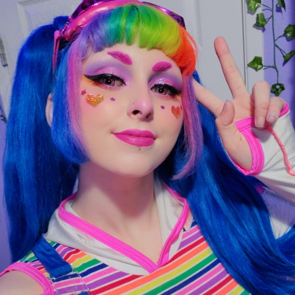 Meet your Posher, Julia - Picture 5 of 6